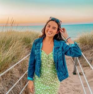 Meet your Posher, Martina